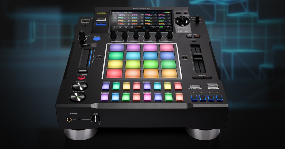 Pioneer DJ presenta el nuevo DJS-1000, un sampler compacto, versátil y con interfaz intuitiva para DJ´s profesionales